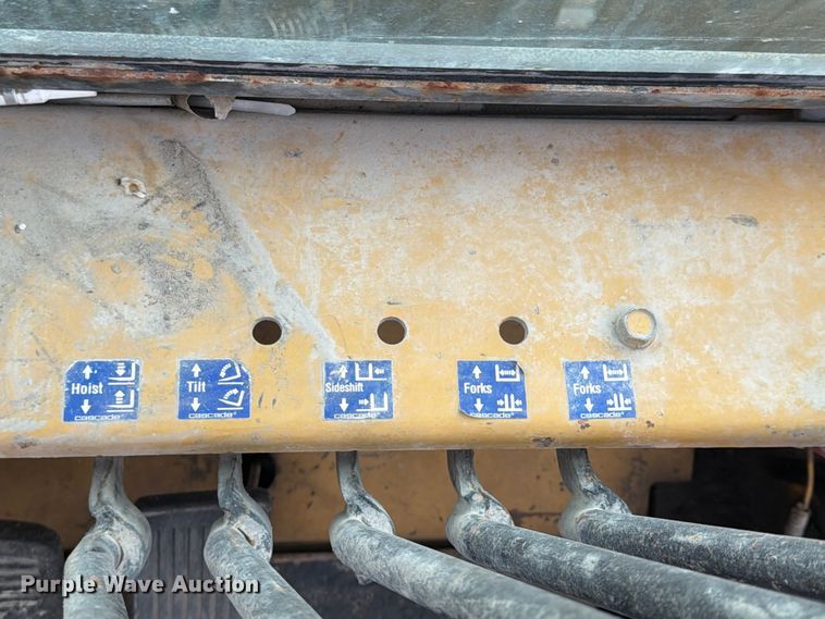 image for item FU4566 Caterpillar DP70 forklift
