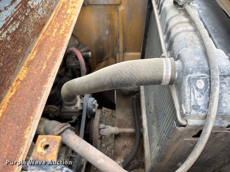 image for item FU4566 Caterpillar DP70 forklift