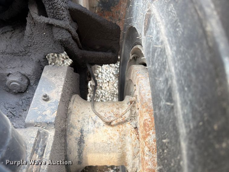 image for item FU4566 Caterpillar DP70 forklift