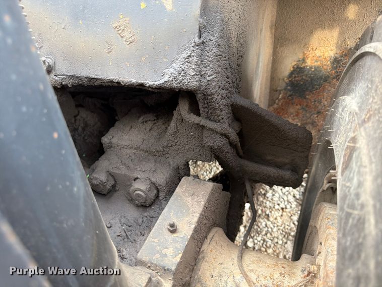 image for item FU4566 Caterpillar DP70 forklift