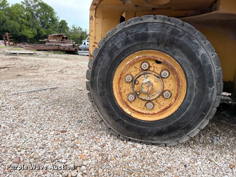 image for item FU4566 Caterpillar DP70 forklift