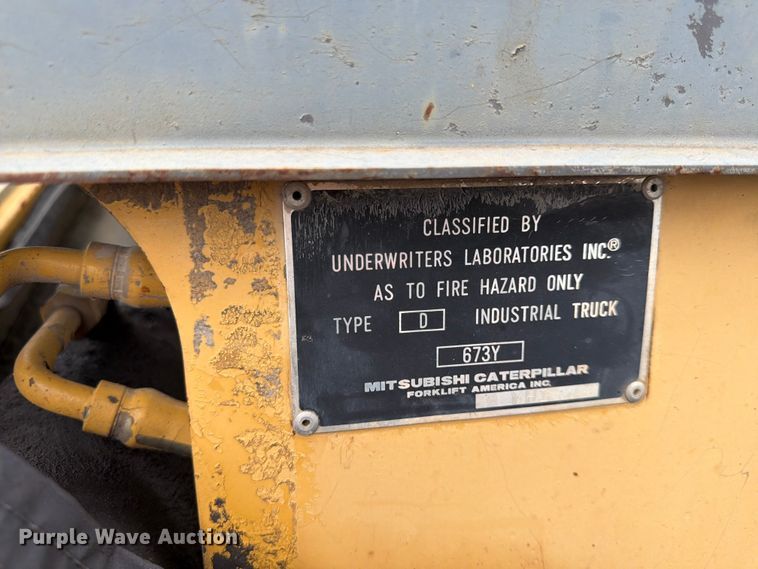 image for item FU4566 Caterpillar DP70 forklift