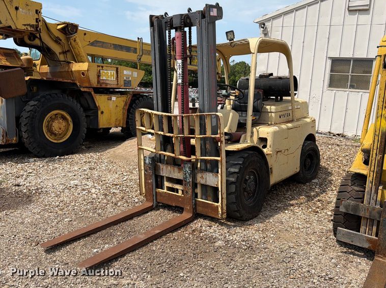 Hyster forklift