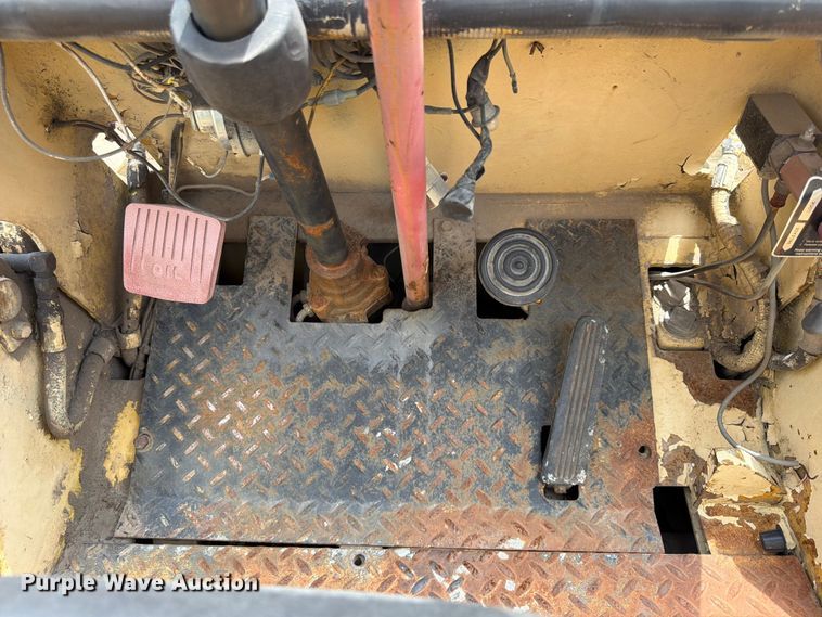 image for item FU4569 Hyster forklift
