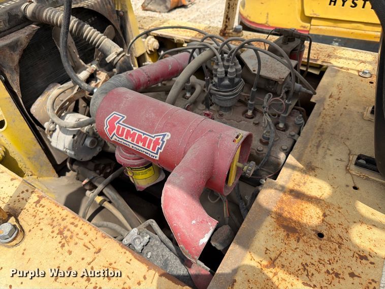 image for item FU4569 Hyster forklift