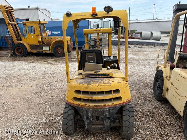 image for item FU4570 Hyster forklift