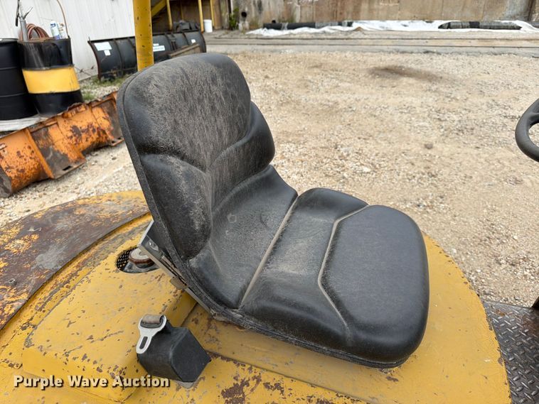 image for item FU4570 Hyster forklift