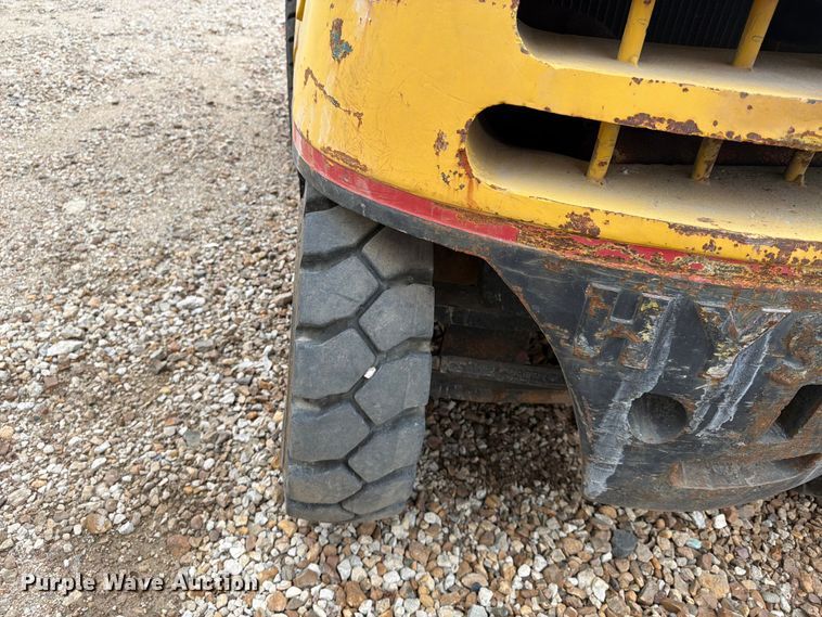 image for item FU4570 Hyster forklift