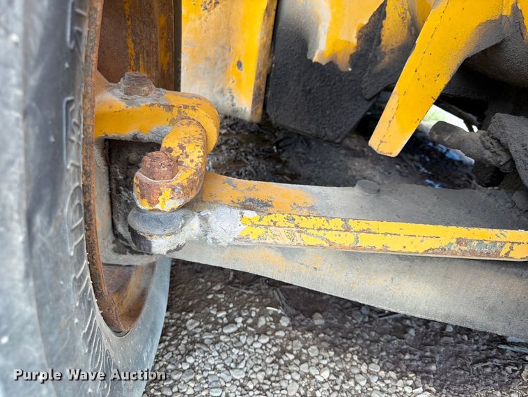 image for item FU4571 1993 Hyster H225E forklift