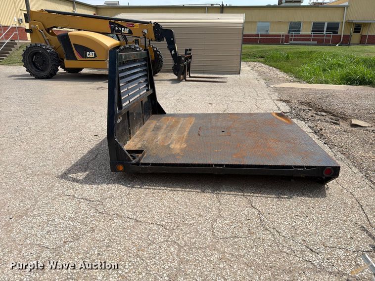 image for item FU4572 Flatbed pickup truck bed