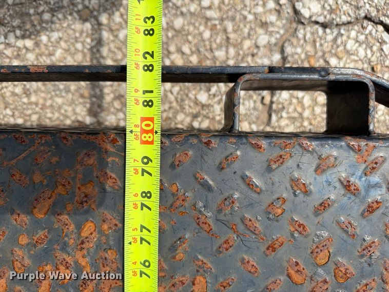 image for item FU4572 Flatbed pickup truck bed
