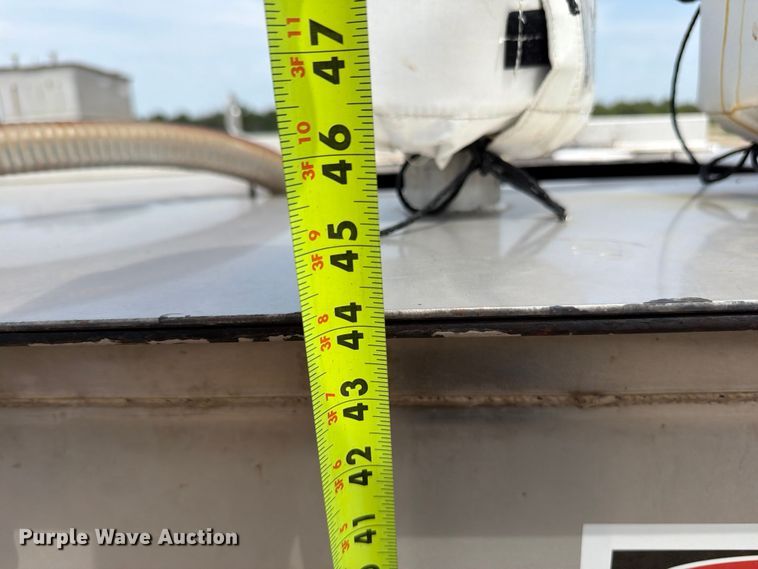 image for item FU4574 (2) tanks