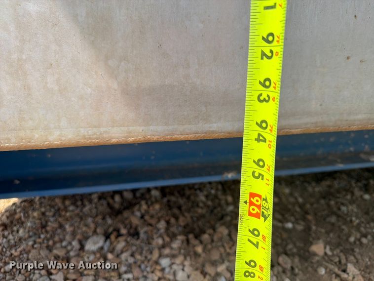 image for item FU4575 (2) tanks