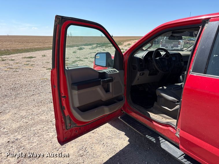 image for item JM9372 2019 Ford F150 Ext. Cab pickup truck