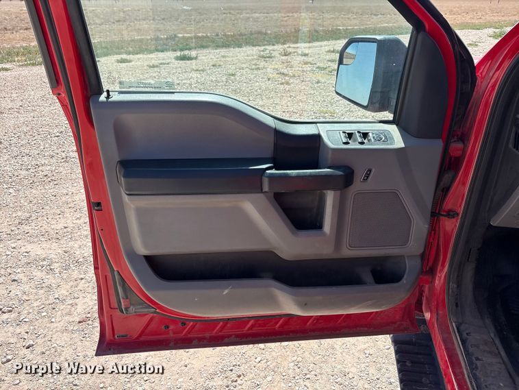 image for item JM9372 2019 Ford F150 Ext. Cab pickup truck