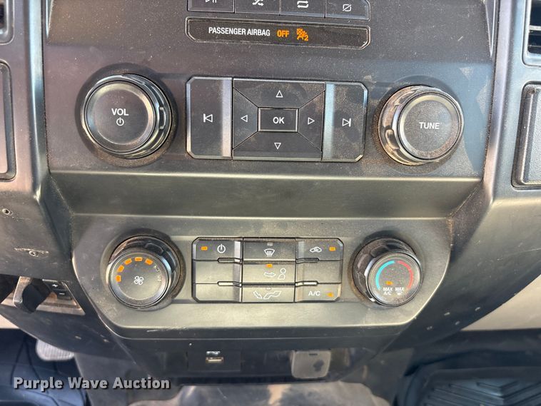image for item JM9372 2019 Ford F150 Ext. Cab pickup truck