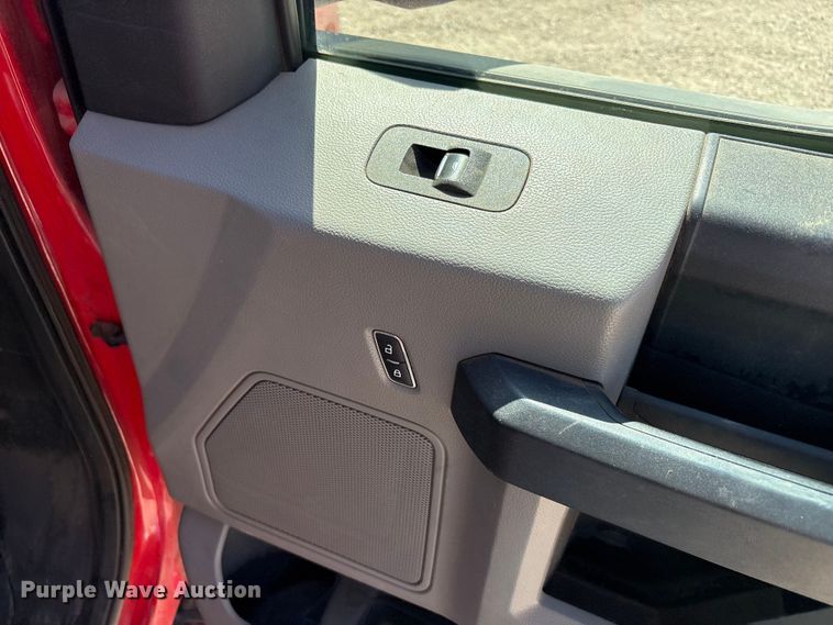 image for item JM9372 2019 Ford F150 Ext. Cab pickup truck