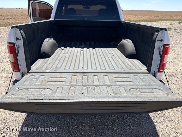 image for item JM9373 2018 Ford F-150 Ext. Cab pickup truck