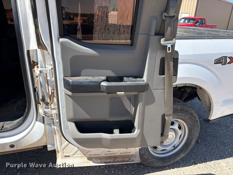 image for item JM9373 2018 Ford F-150 Ext. Cab pickup truck