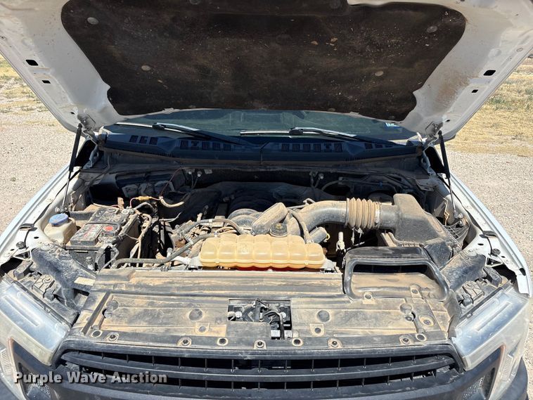 image for item JM9373 2018 Ford F-150 Ext. Cab pickup truck