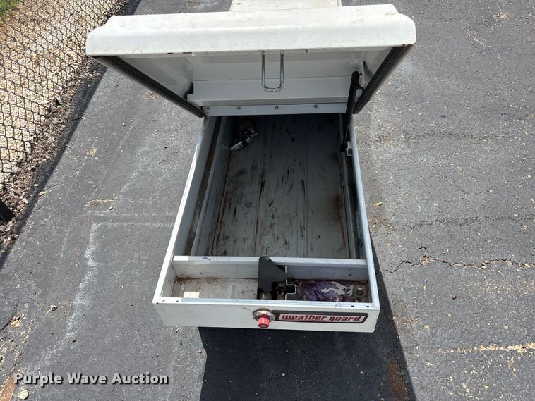 image for item JM9381 (3) toolboxes