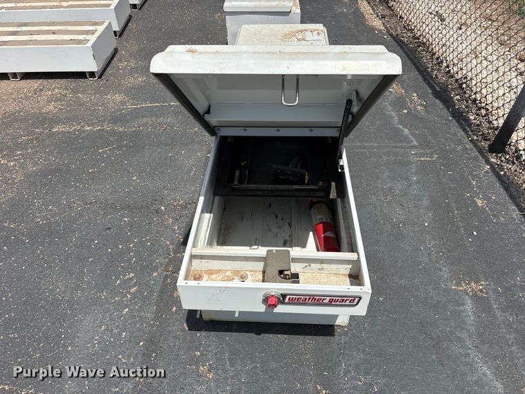 image for item JM9381 (3) toolboxes