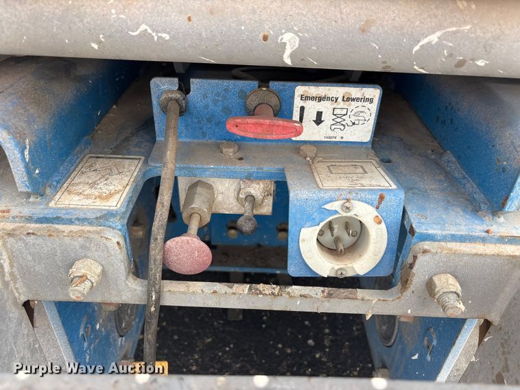 image for item JM9383 Genie GS-1930 scissor lift