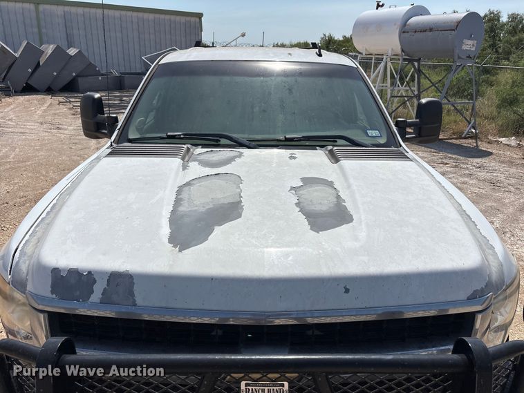 image for item JM9391 2007 Chevrolet Silverado 2500HD Crew Cab pickup truck