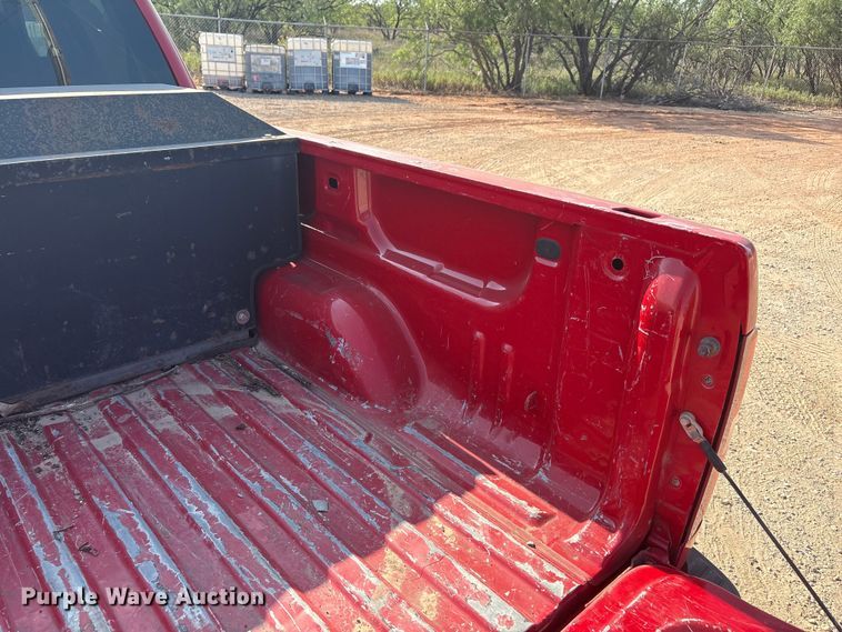 image for item JM9402 2011 Chevrolet Silverado 1500 Crew Cab pickup truck