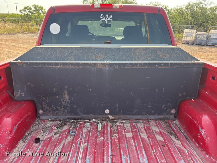 image for item JM9402 2011 Chevrolet Silverado 1500 Crew Cab pickup truck