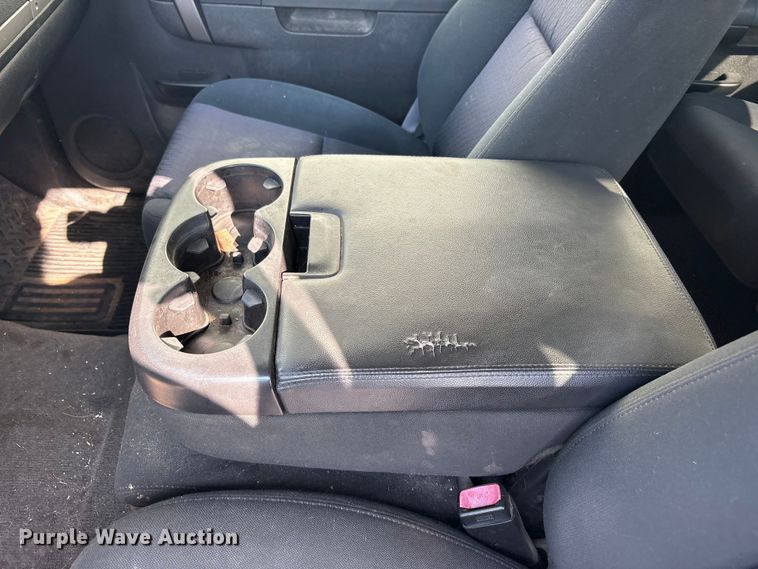 image for item JM9402 2011 Chevrolet Silverado 1500 Crew Cab pickup truck