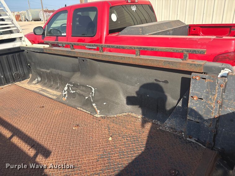 image for item JM9403 2010 Ford F250 Super Duty pickup truck