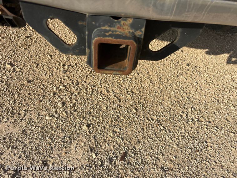 image for item JM9404 2010 Toyota Tundra Crew Cab pickup truck