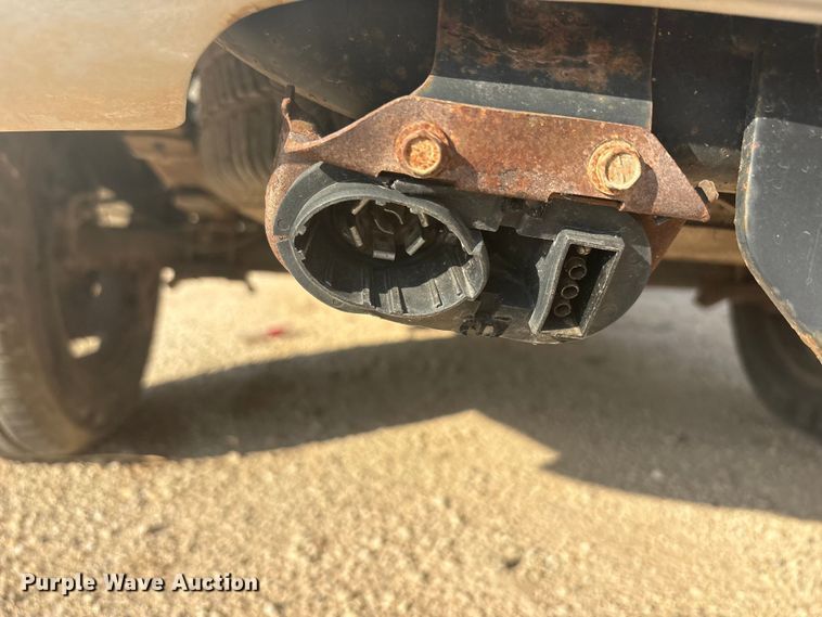 image for item JM9404 2010 Toyota Tundra Crew Cab pickup truck