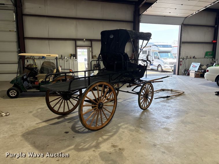 image for item JM9416 Horse drawn carriage