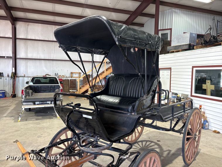image for item JM9416 Horse drawn carriage