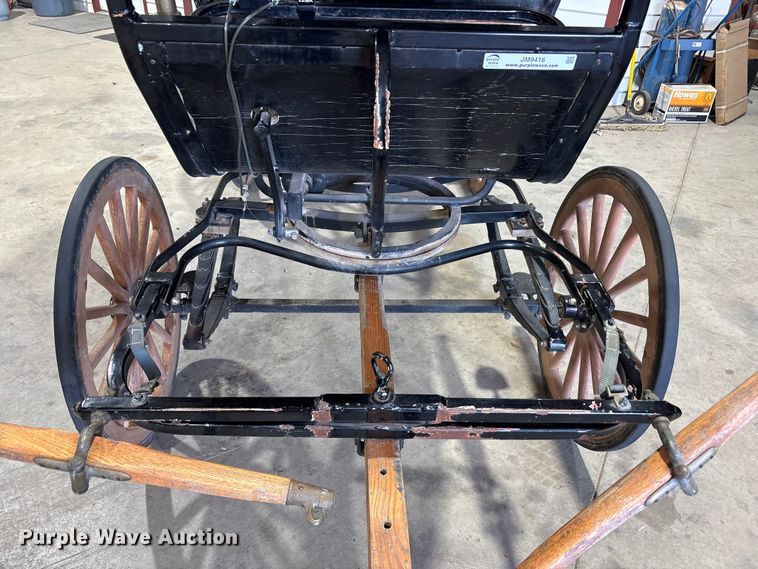 image for item JM9416 Horse drawn carriage