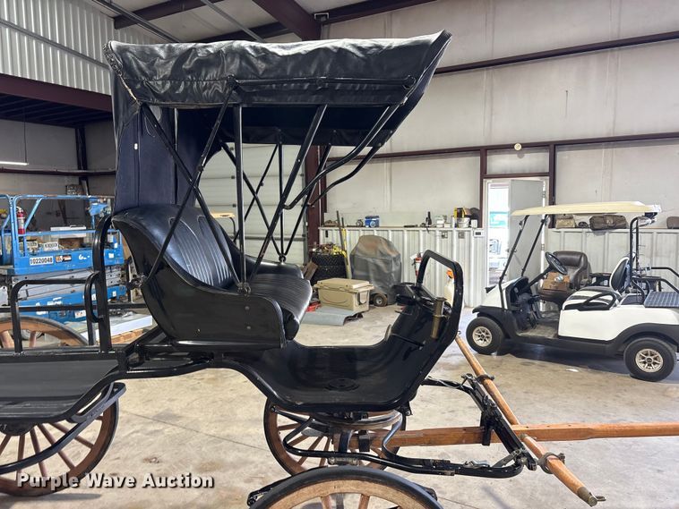 image for item JM9416 Horse drawn carriage
