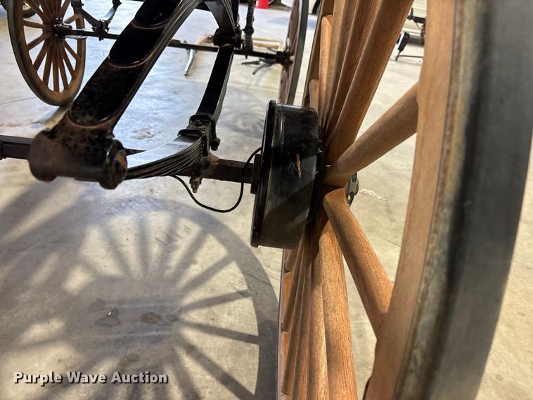 image for item JM9416 Horse drawn carriage