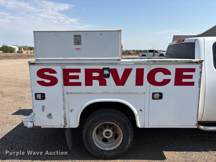 image for item JM9418 2011 GMC Sierra 3500 Ext. Cab utility bed pickup truck