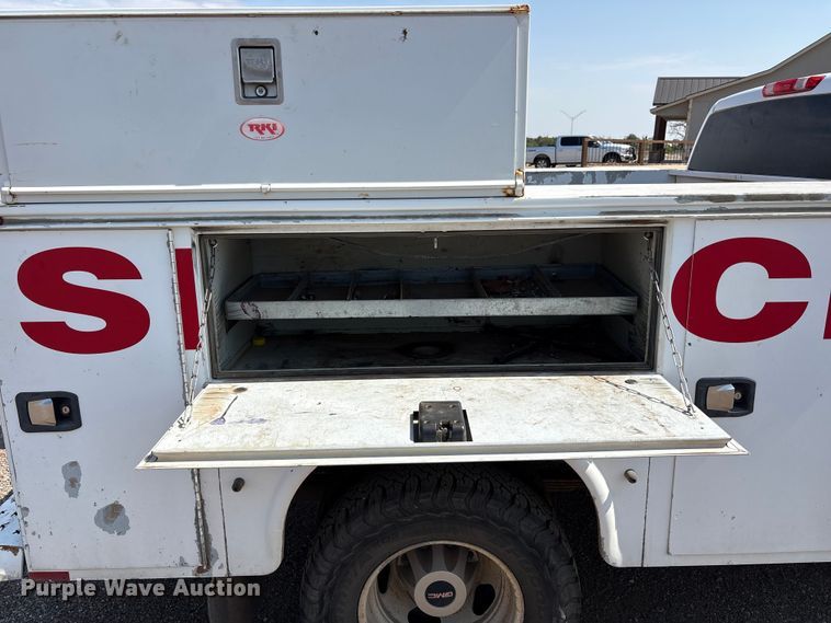 image for item JM9418 2011 GMC Sierra 3500 Ext. Cab utility bed pickup truck