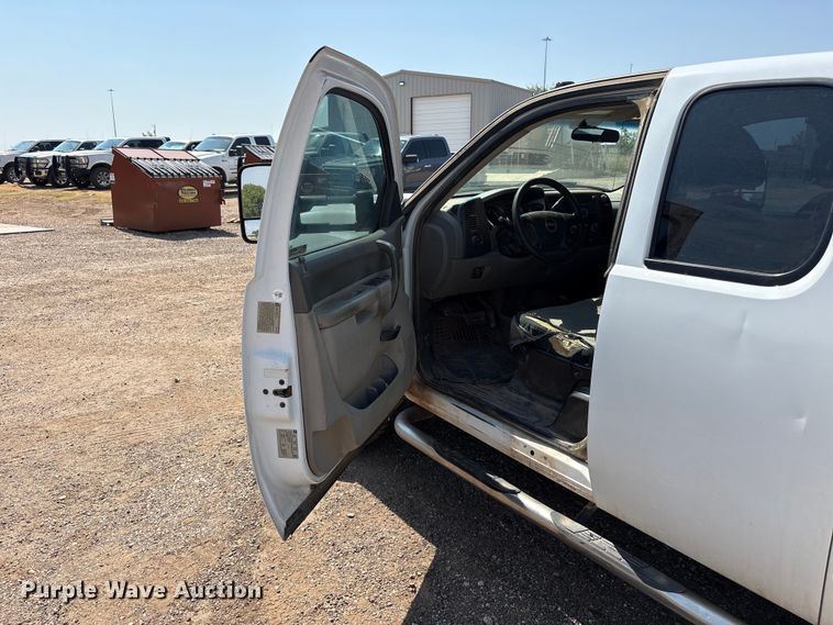 image for item JM9418 2011 GMC Sierra 3500 Ext. Cab utility bed pickup truck