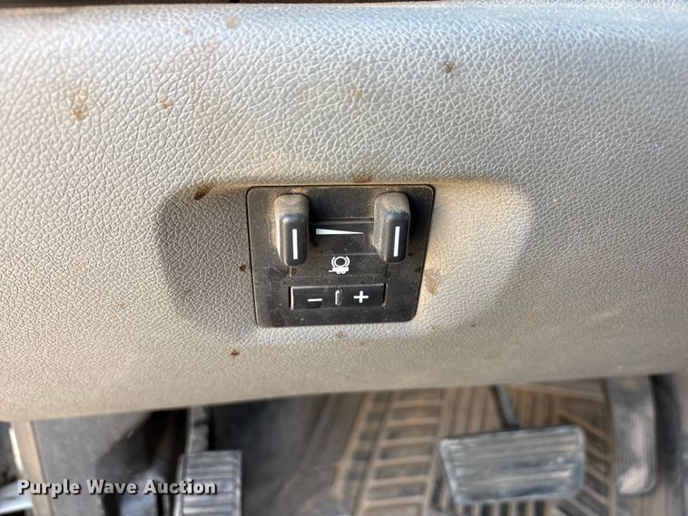 image for item JM9418 2011 GMC Sierra 3500 Ext. Cab utility bed pickup truck