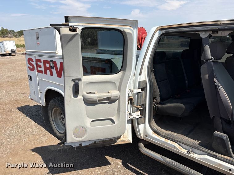 image for item JM9418 2011 GMC Sierra 3500 Ext. Cab utility bed pickup truck