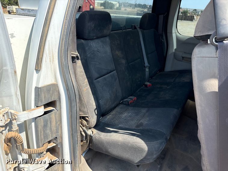 image for item JM9418 2011 GMC Sierra 3500 Ext. Cab utility bed pickup truck