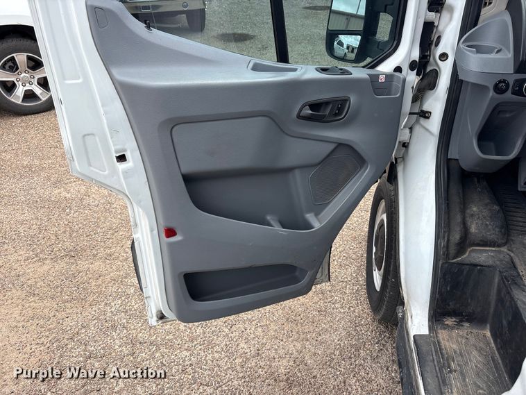 image for item JM9490 2019 Ford Transit van