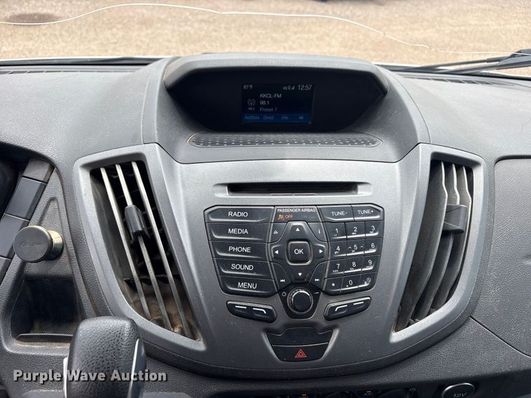 image for item JM9490 2019 Ford Transit van