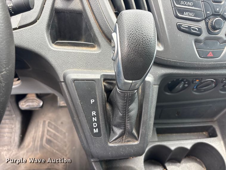 image for item JM9490 2019 Ford Transit van