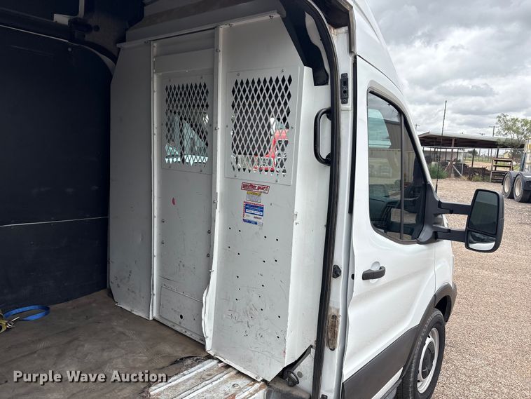 image for item JM9490 2019 Ford Transit van