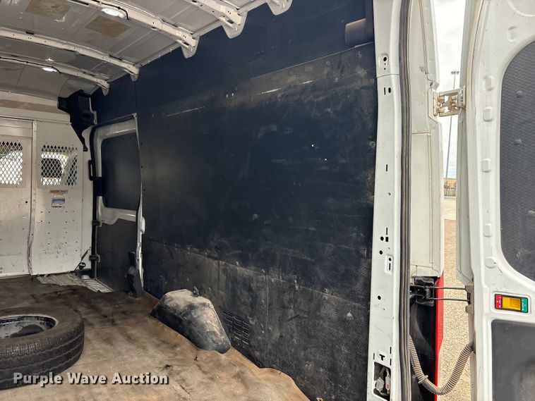 image for item JM9490 2019 Ford Transit van